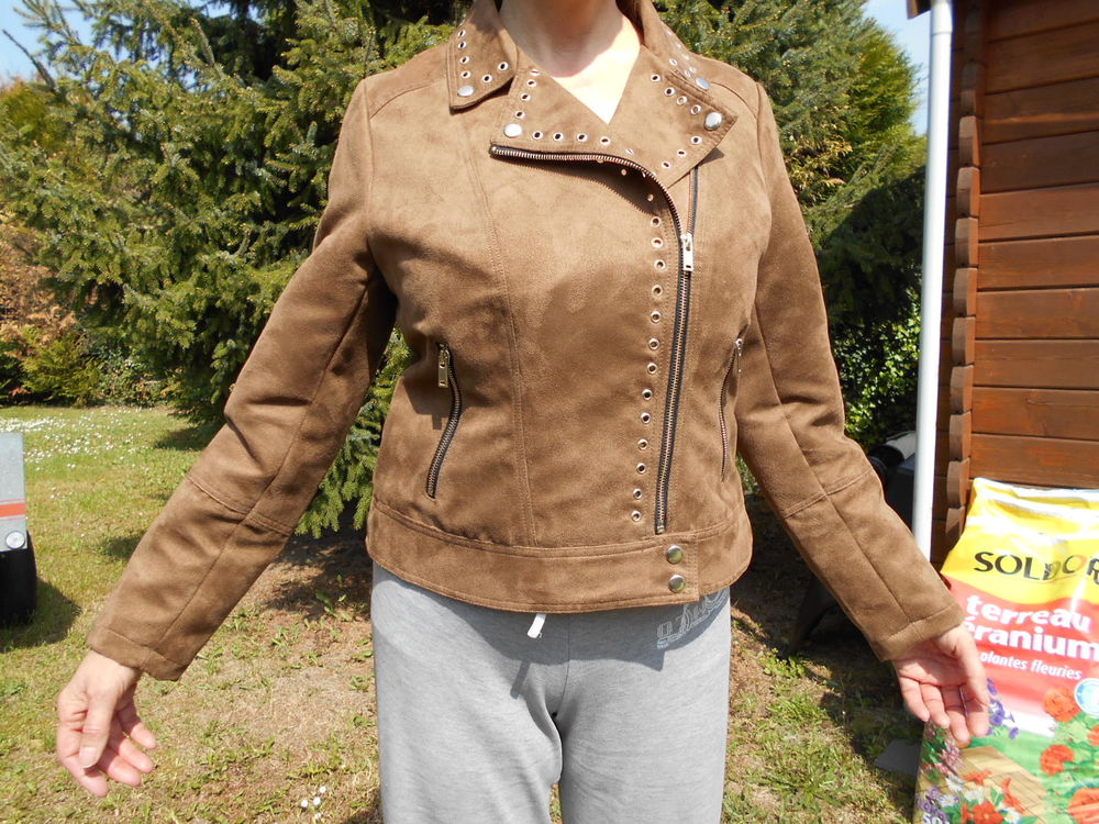 BLOUSON FEMME " Yessica " T. 42/44 Vêtements