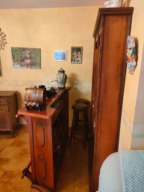 Bar merisier  350 Agde (34)