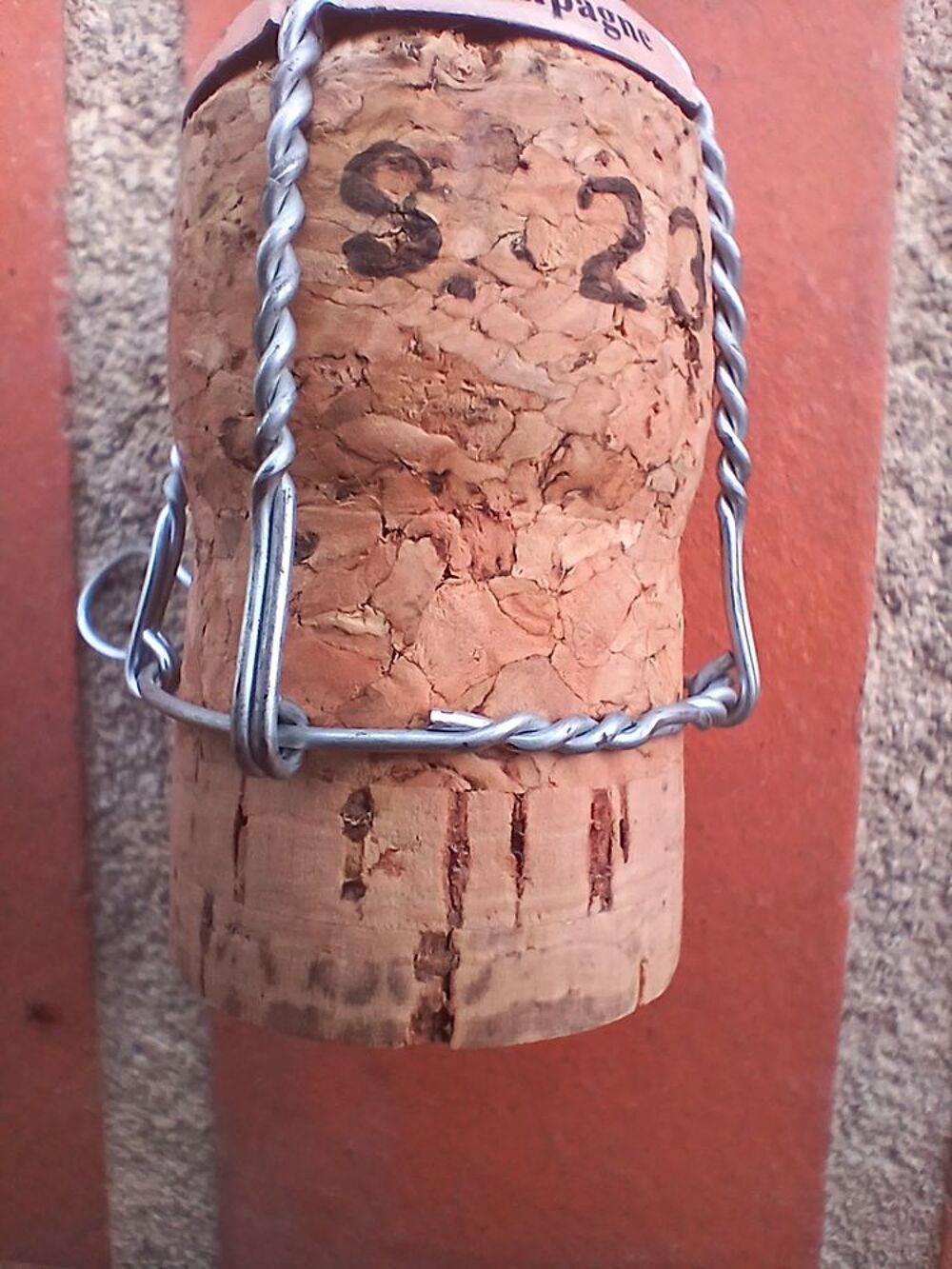 BOUTEILLE DE CHAMPAGNE VIDE CHAMPOLLION 
