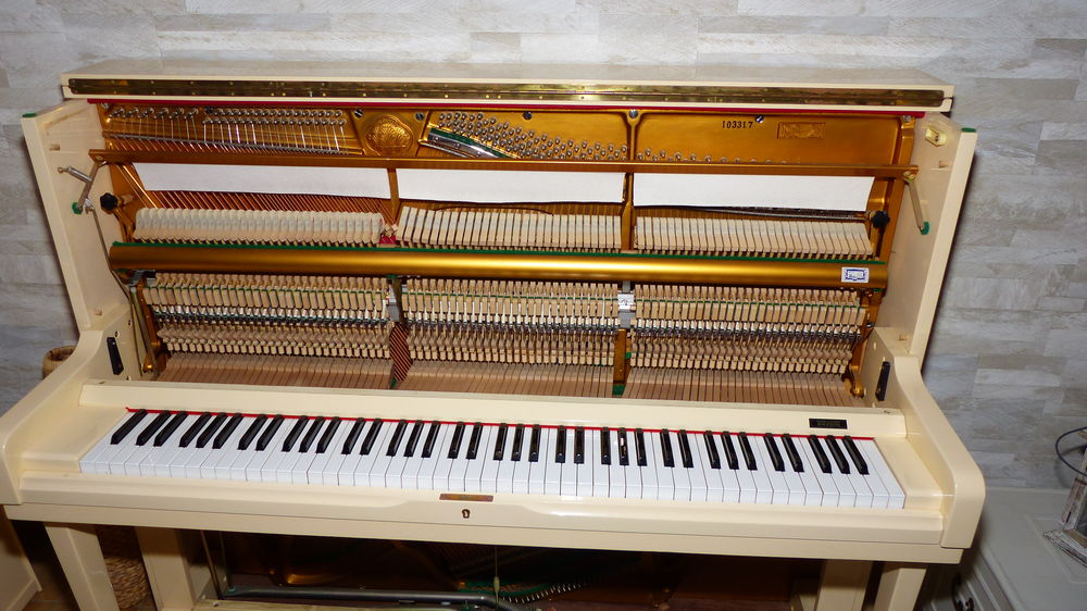 Piano droit Ivoire + tabouret Instruments de musique