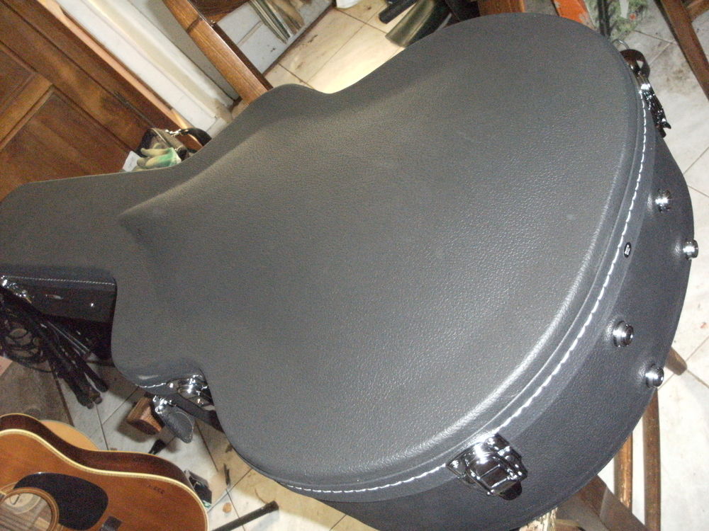 GUITARE ELECTRO ACOUSTIQUE EPIPHONE EJ 200 -THE ARTIST+CASE Instruments de musique