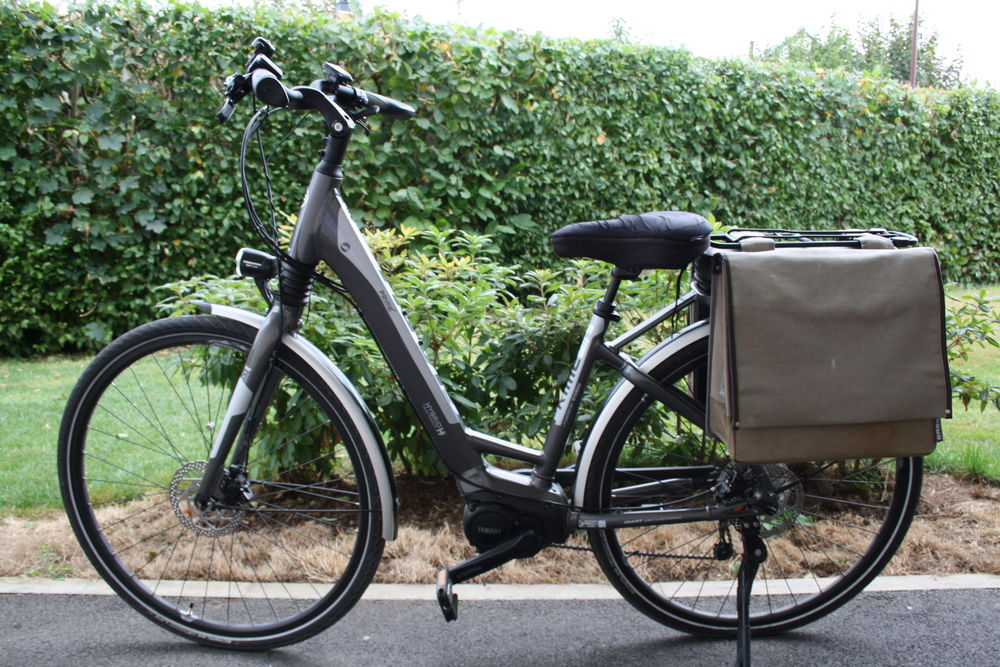 V&eacute;lo GIANT PRIME E+ 2 DISC LDS, ann&eacute;e 2015 ,136 km r&eacute;el Vélos