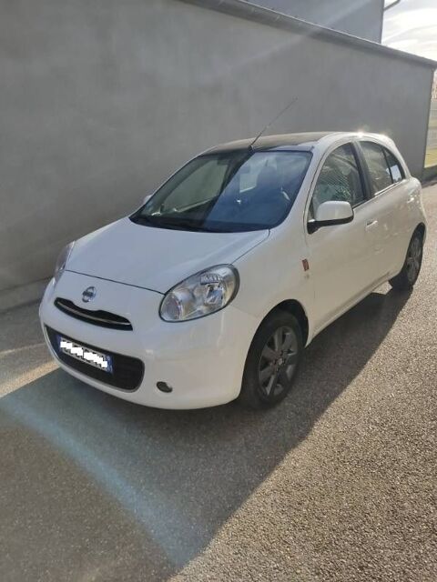 Nissan micra 1.2 - 80 Elle CVT