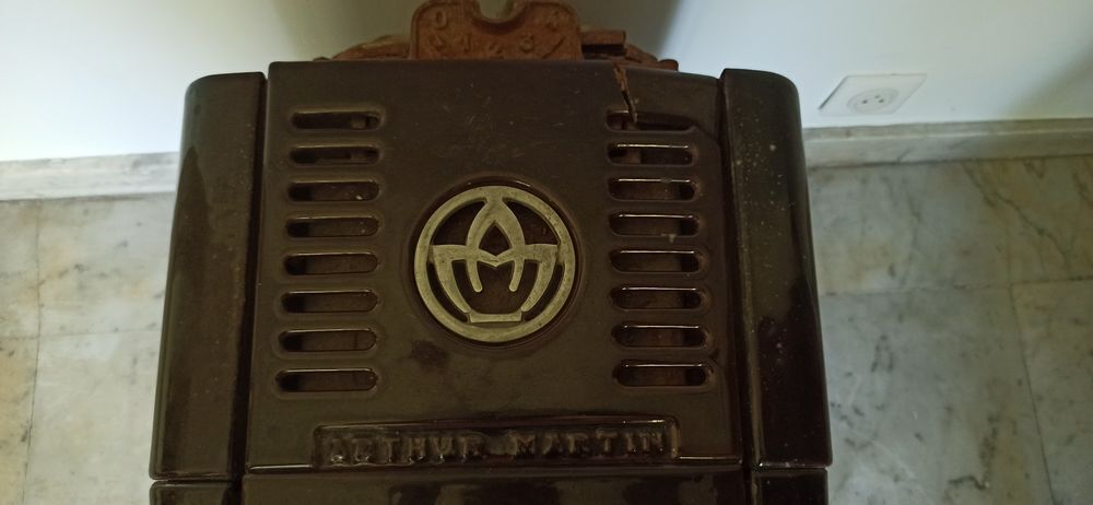 Po&ecirc;le Arthur Martin vintage &agrave; bois ou &agrave; charbon Meubles