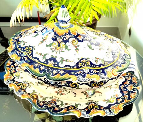 Desvres Soupi�re et son dormant Gabriel Fourmaintraux TBE 180 Wimille (62)