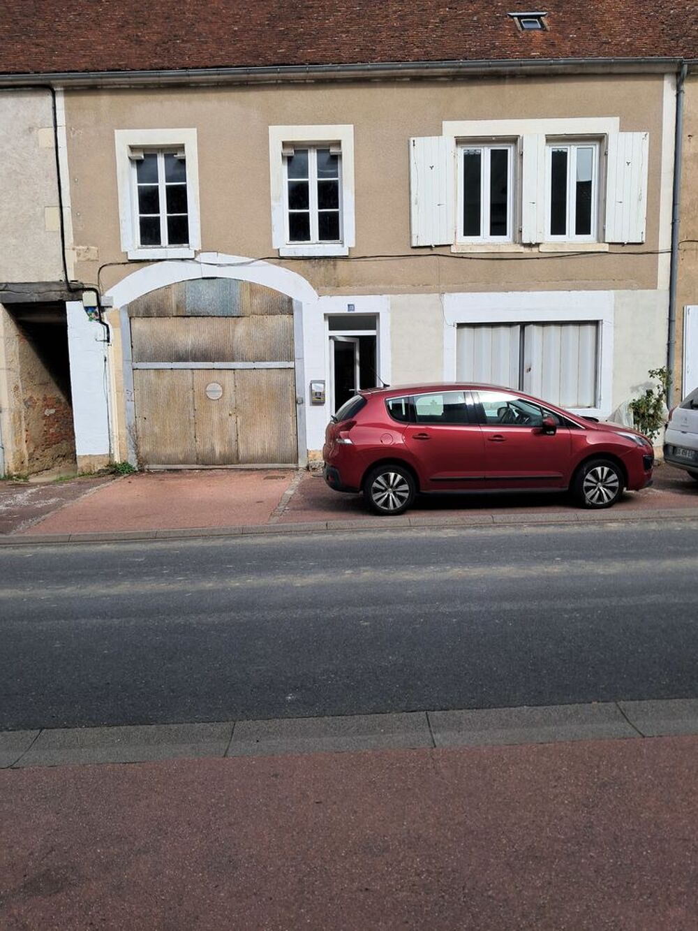 Location Maison maison de ville avec jardin a varzy Varzy