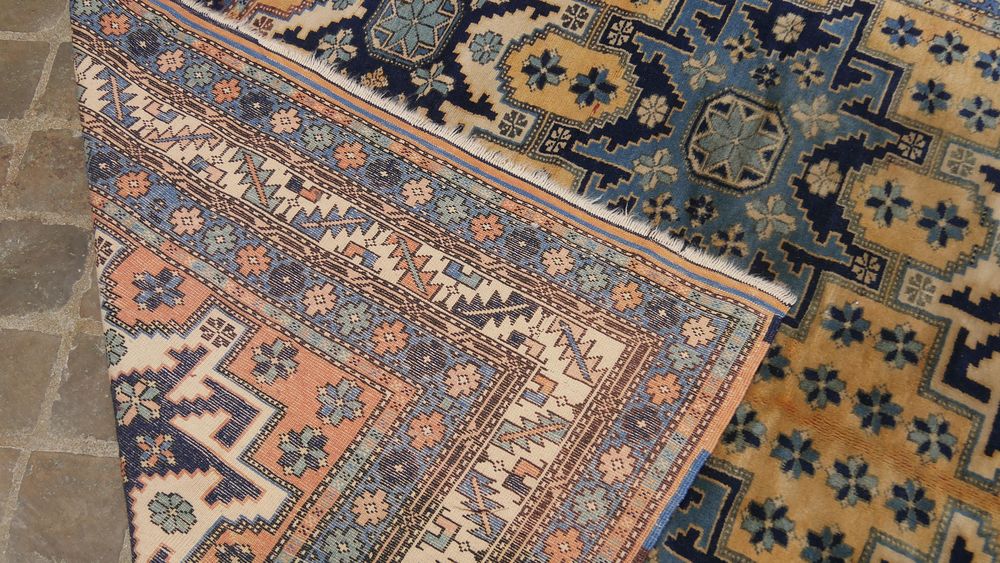 Grand tapis d'orient vintage KONYA 306 x 200
Décoration