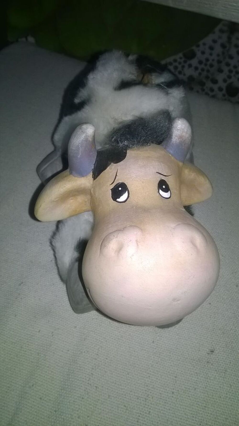Vache tirelire
Neuf
En c&eacute;ramique
Duvet doux par dessus
2 Décoration
