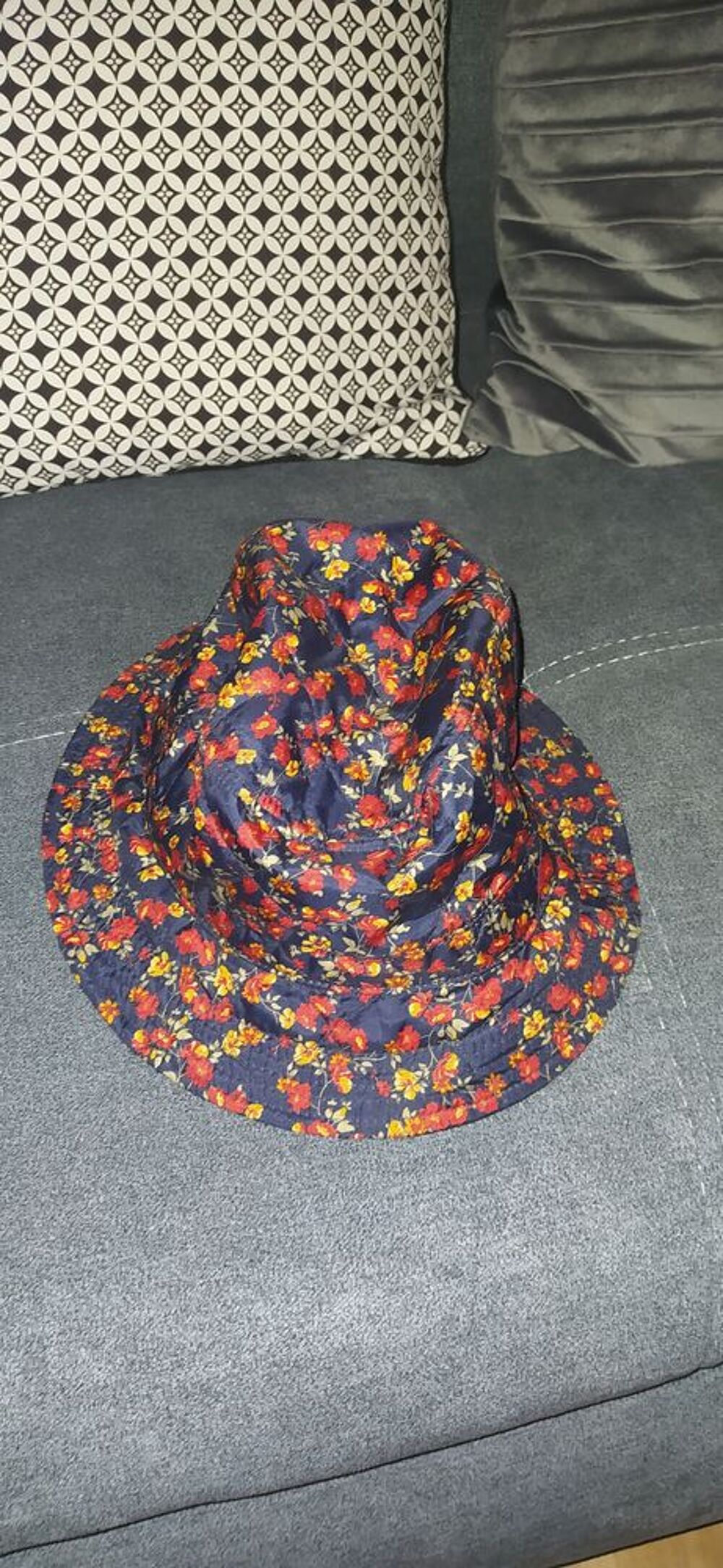 CHAPEAU BOB MIXTE Vêtements