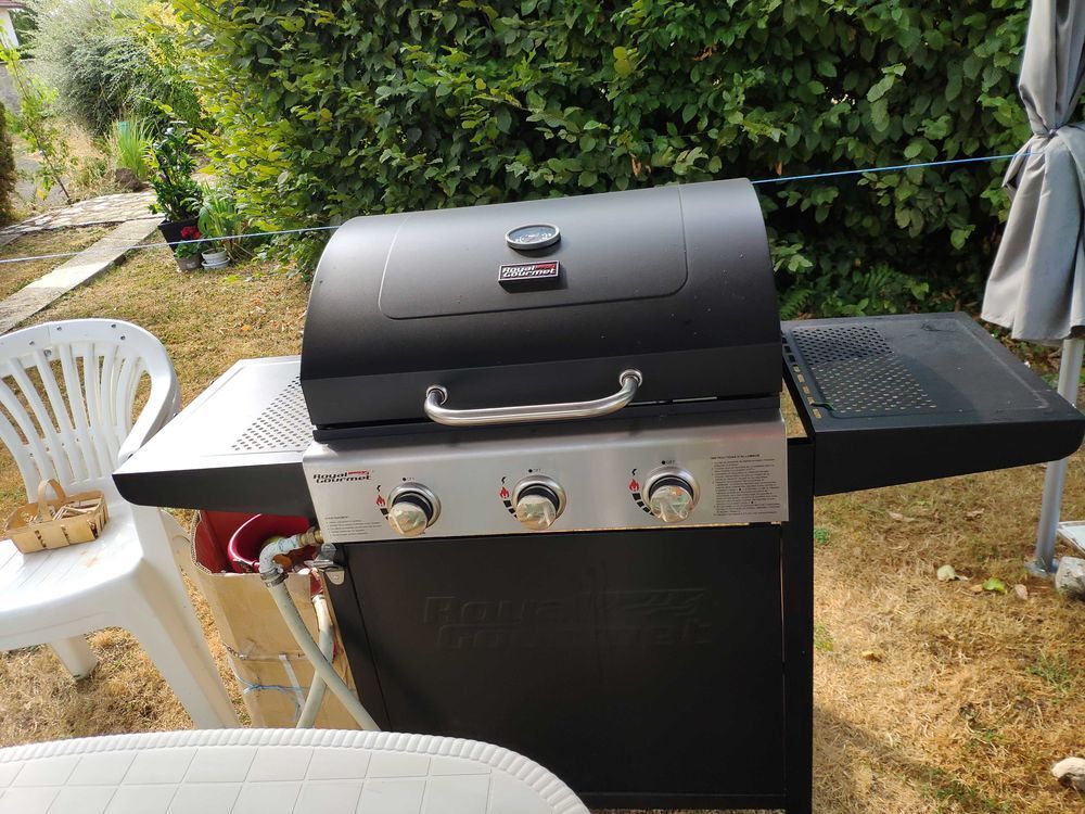 barbecue &agrave; gaz Meubles