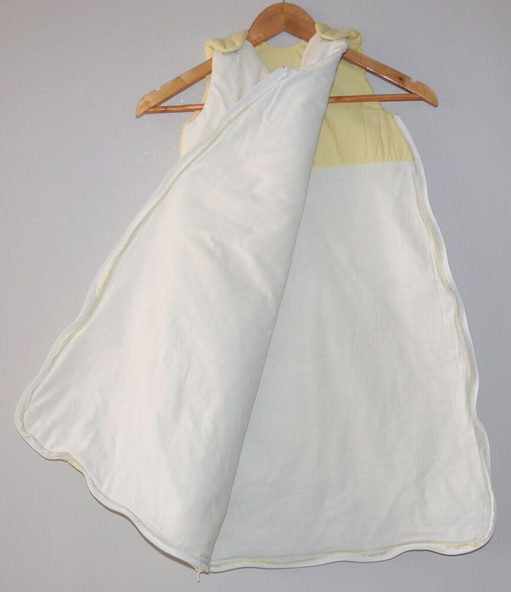 GIGOTEUSE BRODEE 6-12 MOIS Vêtements enfants