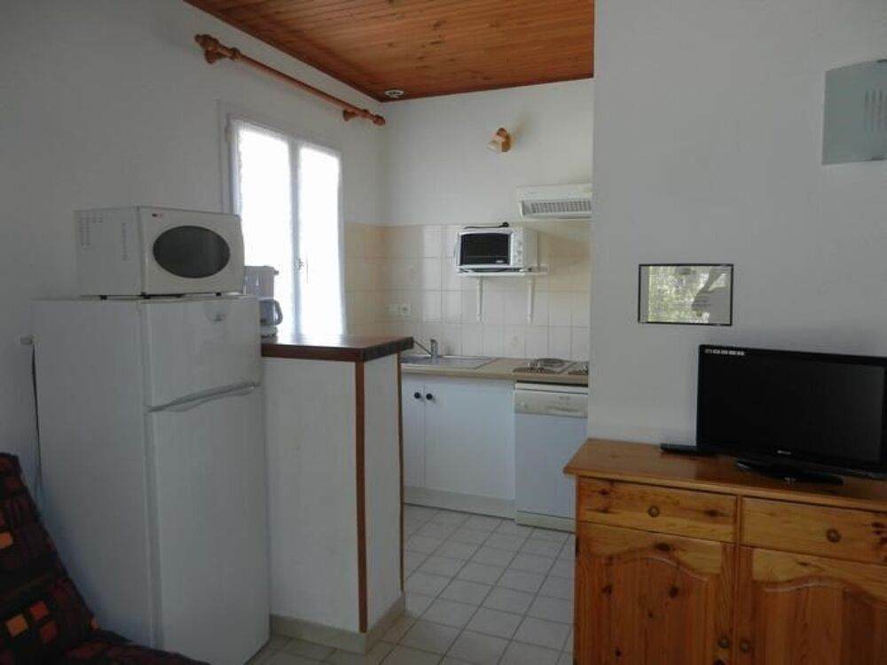   Maisons 2 à 4 personnes SUD ARDECHE LANAS Rhône-Alpes, Lanas (07200)