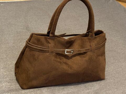 Sac � main 15 Nantes (44)