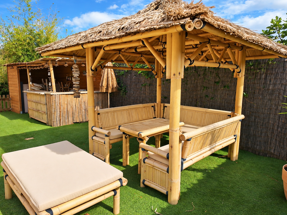 Paillote / Gazebo balinais en bambou ? Ensemble complet Meubles