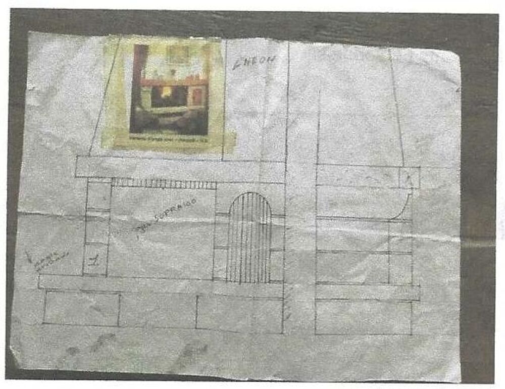 Chemin&eacute;e en pierre Décoration