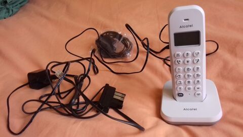 TELEPHONE FIXE BLANC
DECT SOLO 0 Limoges (87)