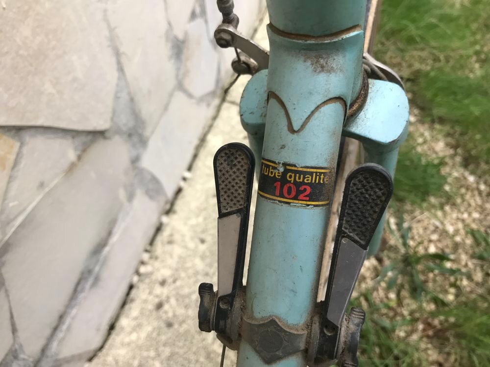 V&eacute;lo de course c&eacute;l&egrave;bre collector Vélos