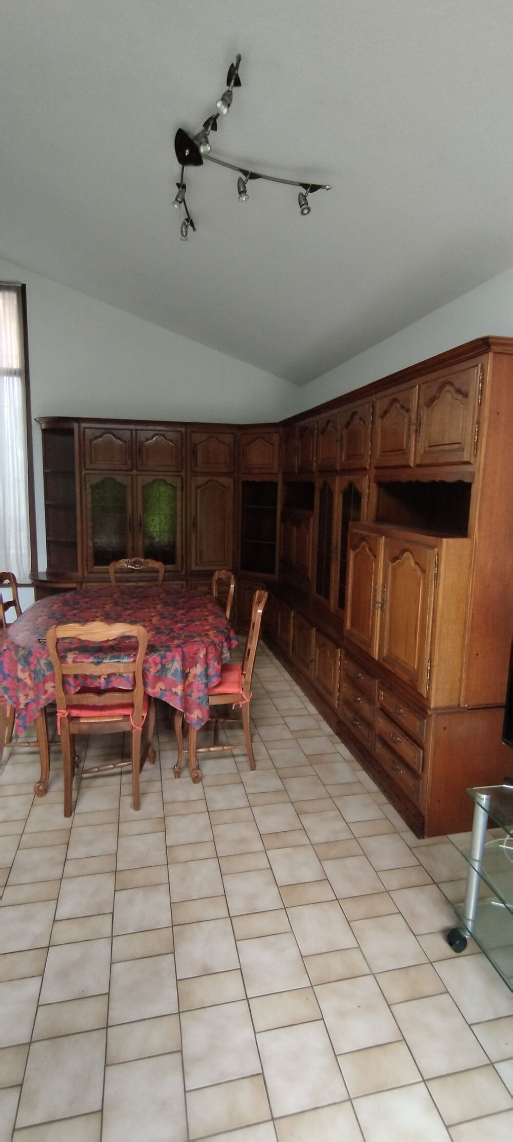 Salle &agrave; manger Meubles