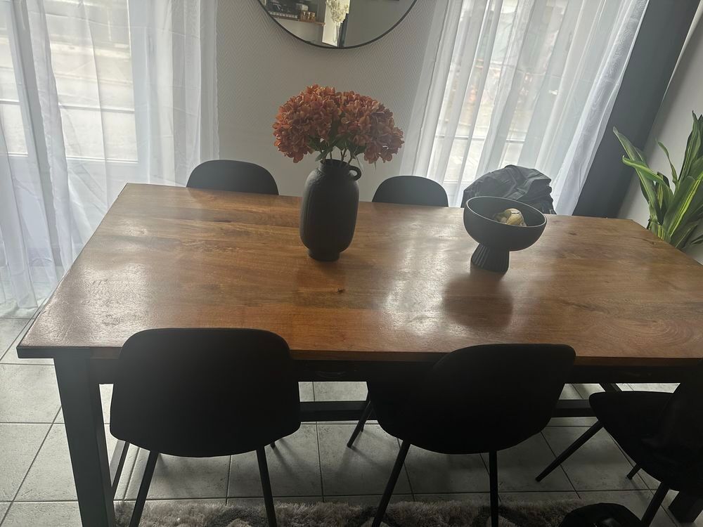 Grande table salle a manger Meubles