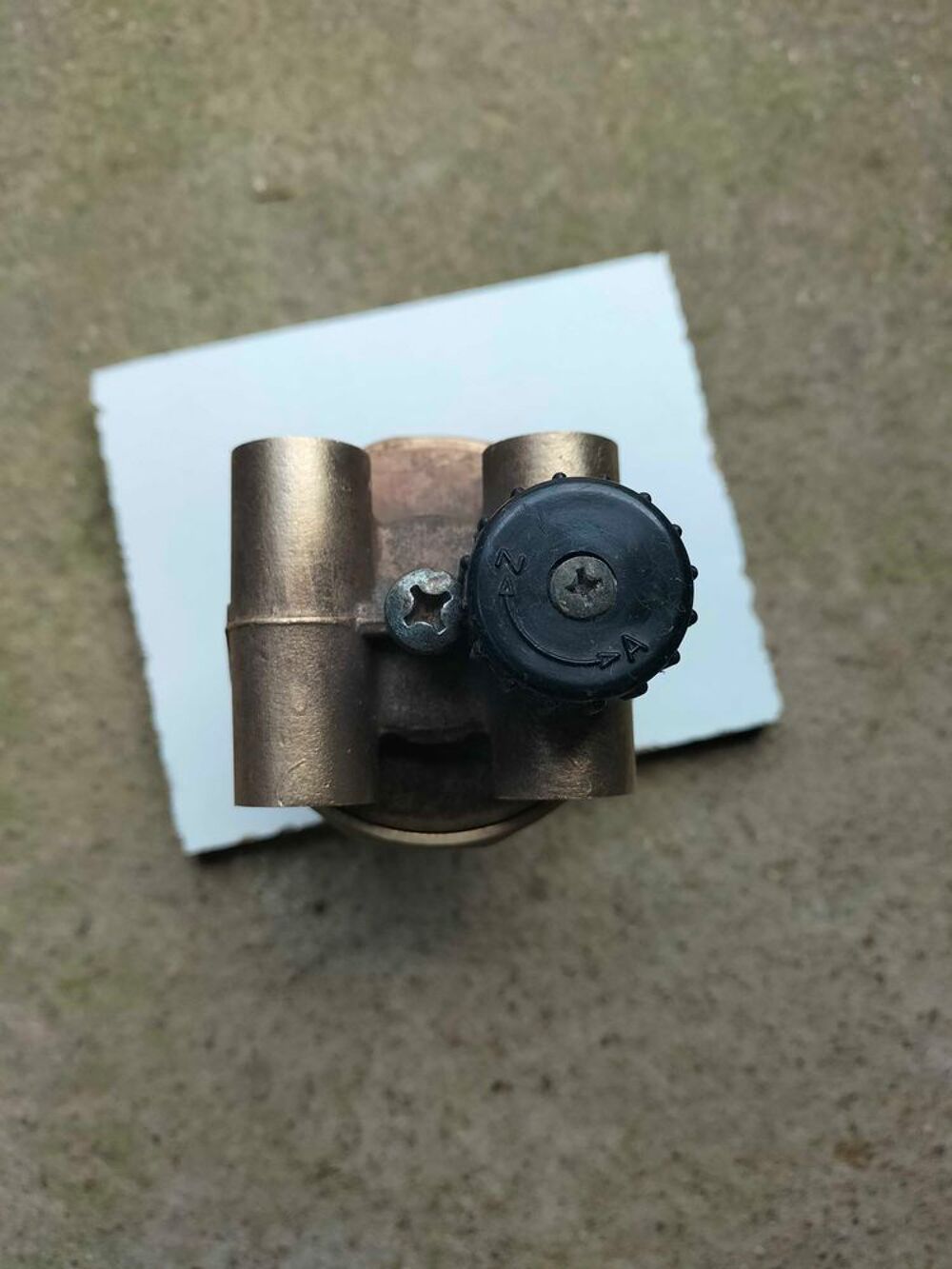 pot filtre &agrave; fioul pour bruleur (oventrop) Bricolage