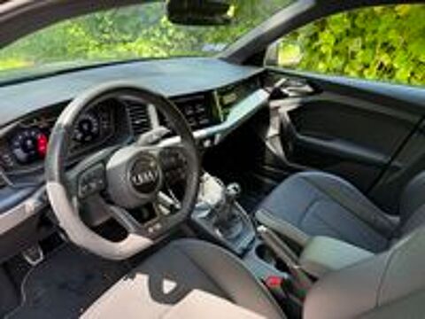 A1 Sportback 30 TFSI 116 ch BVM6 S Line 2019 occasion 38420 Le Versoud