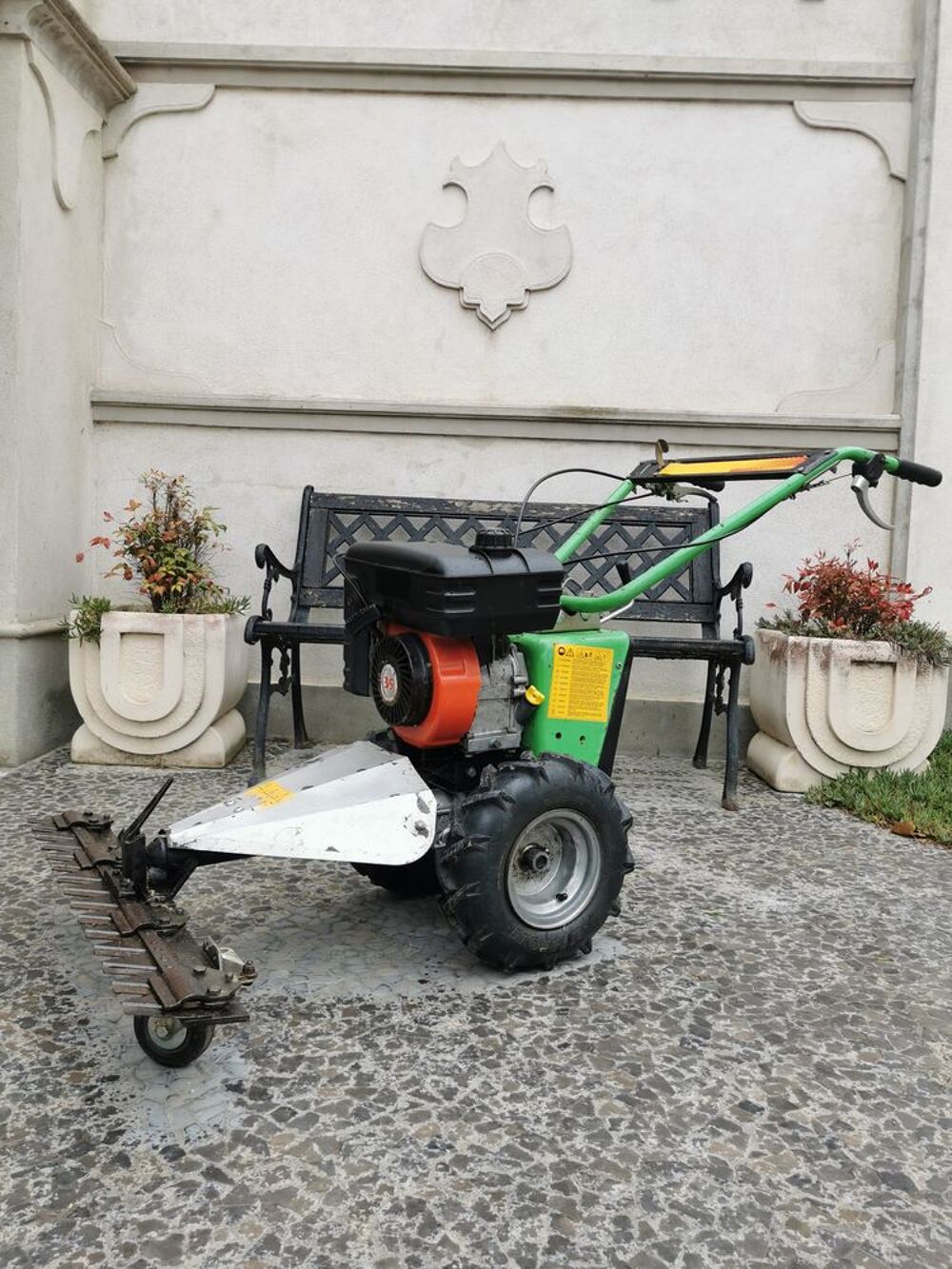 Moto faucheuse Jardin