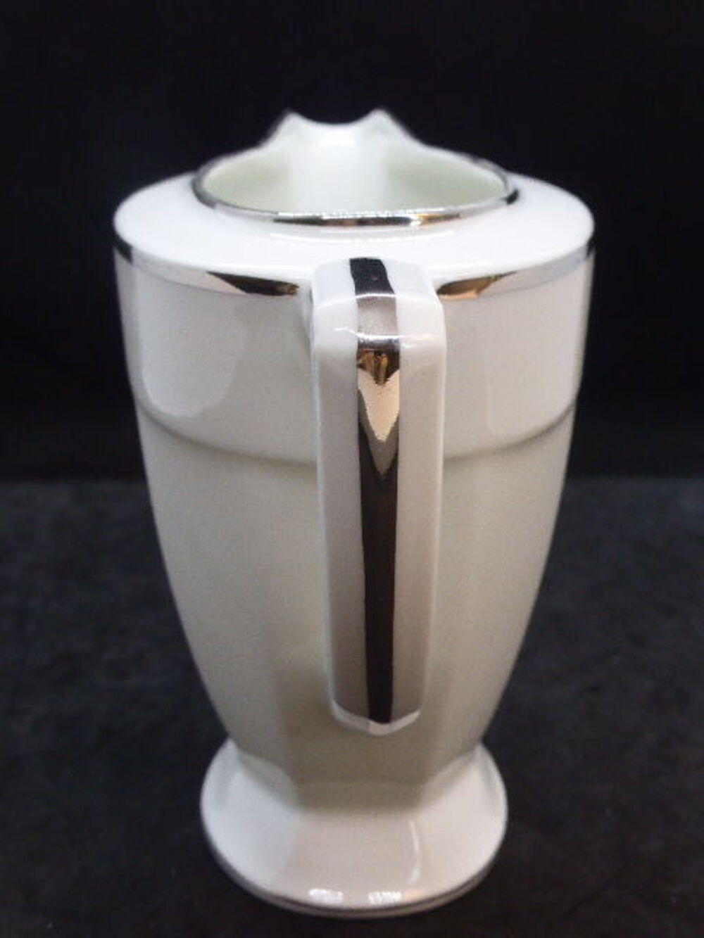 Pot &agrave; lait porcelaine Limoges blanche liser&eacute; argent 12 cm Cuisine