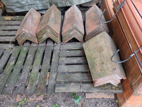 Tuiles de rive G et D Eminence TERREAL "sabl&eacute; champagne" 0 94700 Maisons-alfort