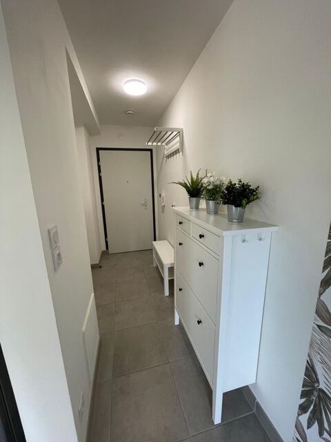   Appartement T2 meubl� RDJ avec place de parking  Appartement - 2 pi�ce(s) - 45 m�