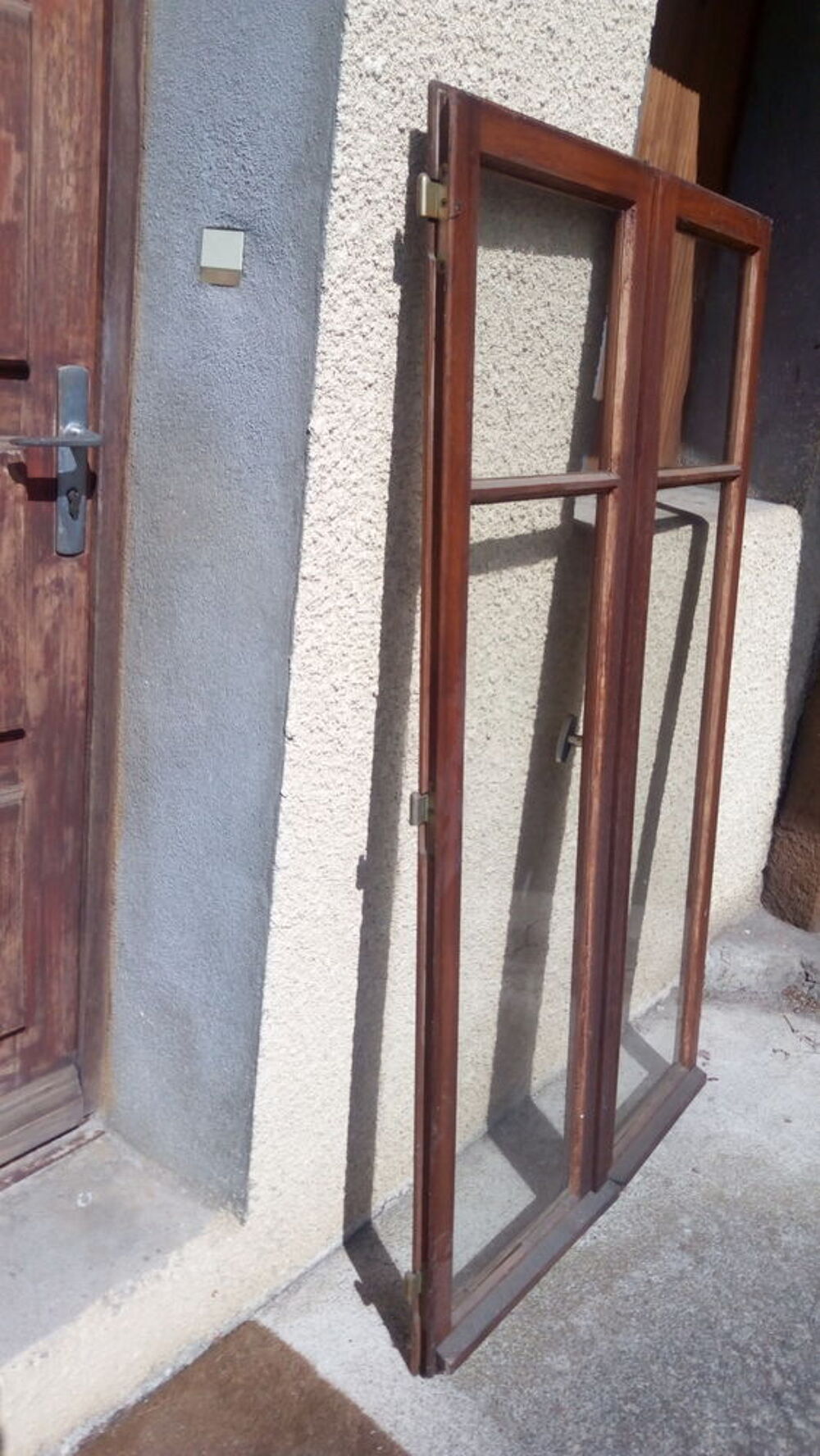 PORTE FEN&Euml;TRE en bois simple vitrage sans cadre. Bricolage