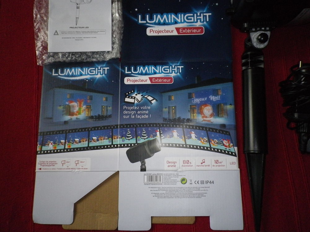 PROJECTEUR LASER MUSICAL EN MOUVEMENT Décoration