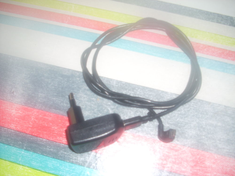 chargeur secteur Y6 2019 noire Téléphones et tablettes
