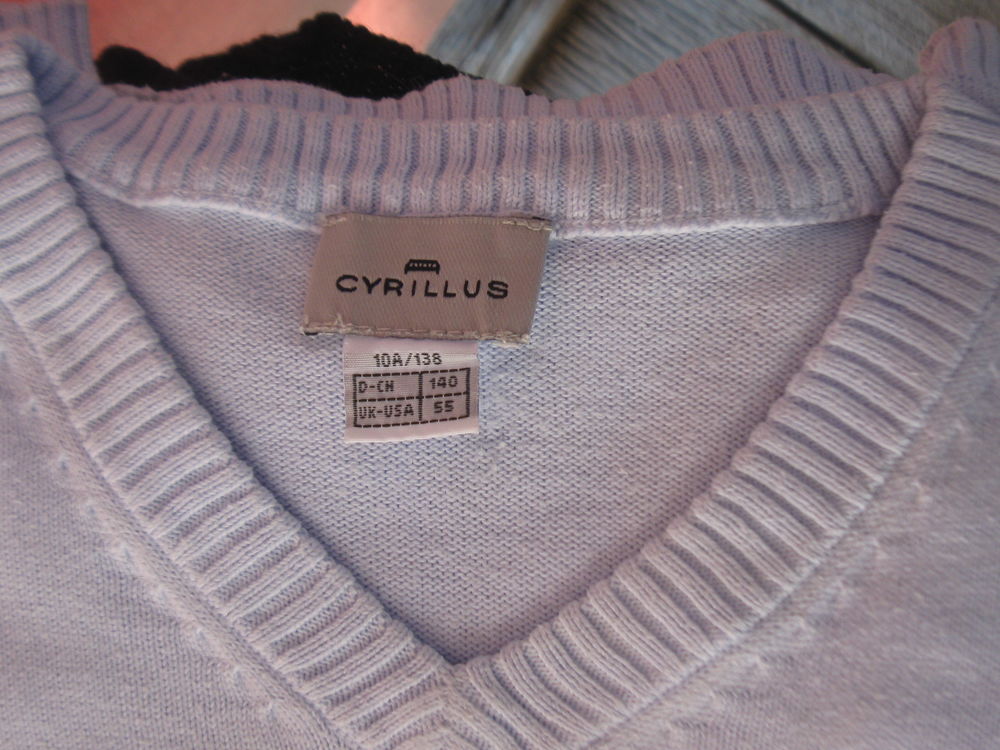 Lot de v&ecirc;tements ENFANT de grande qualit&eacute; Vêtements