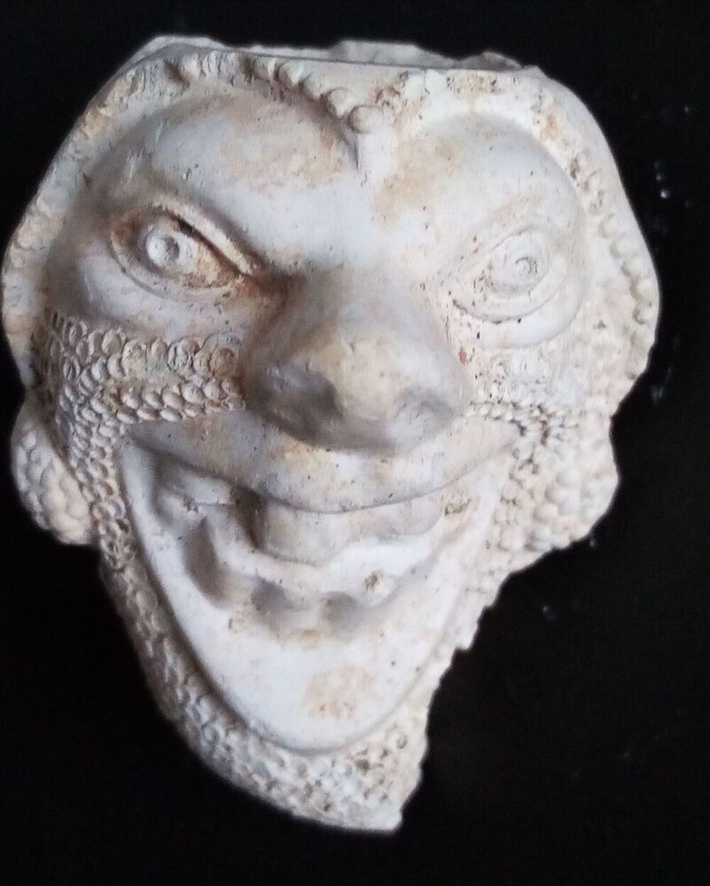 T&ecirc;te de pipe, th&egrave;me : diable 