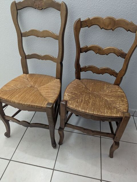 2 chaises Vintage en bois et paille Peymeinade (06)