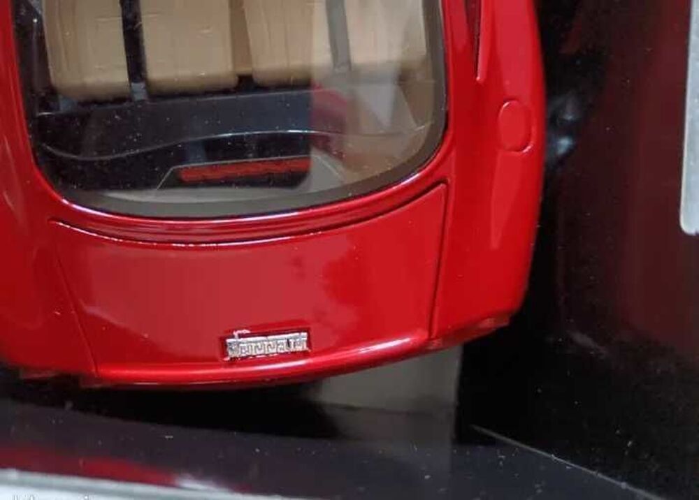 Ferrari 550 Maranello 1/18 