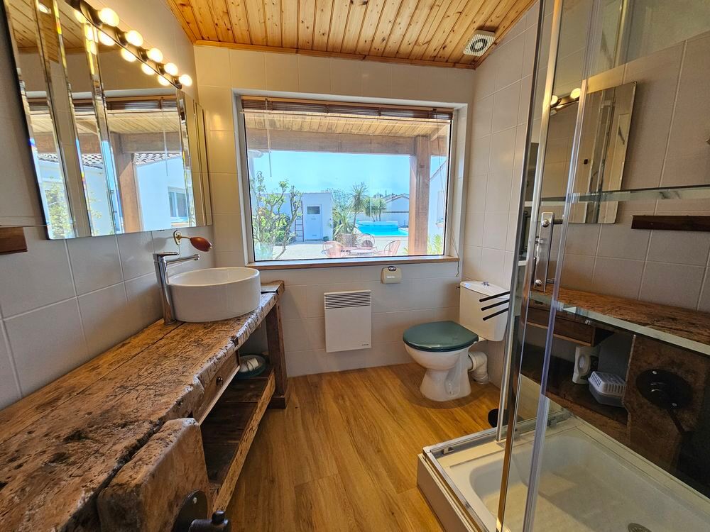 Vente Maison maison 141 m2 5 pièces terrain 664 m2 piscine et jacuzzi L'aiguillon-sur-mer