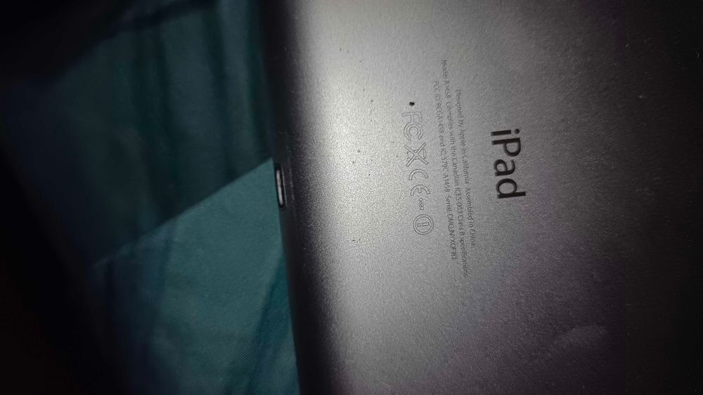 iPad 4 th 16gb Téléphones et tablettes