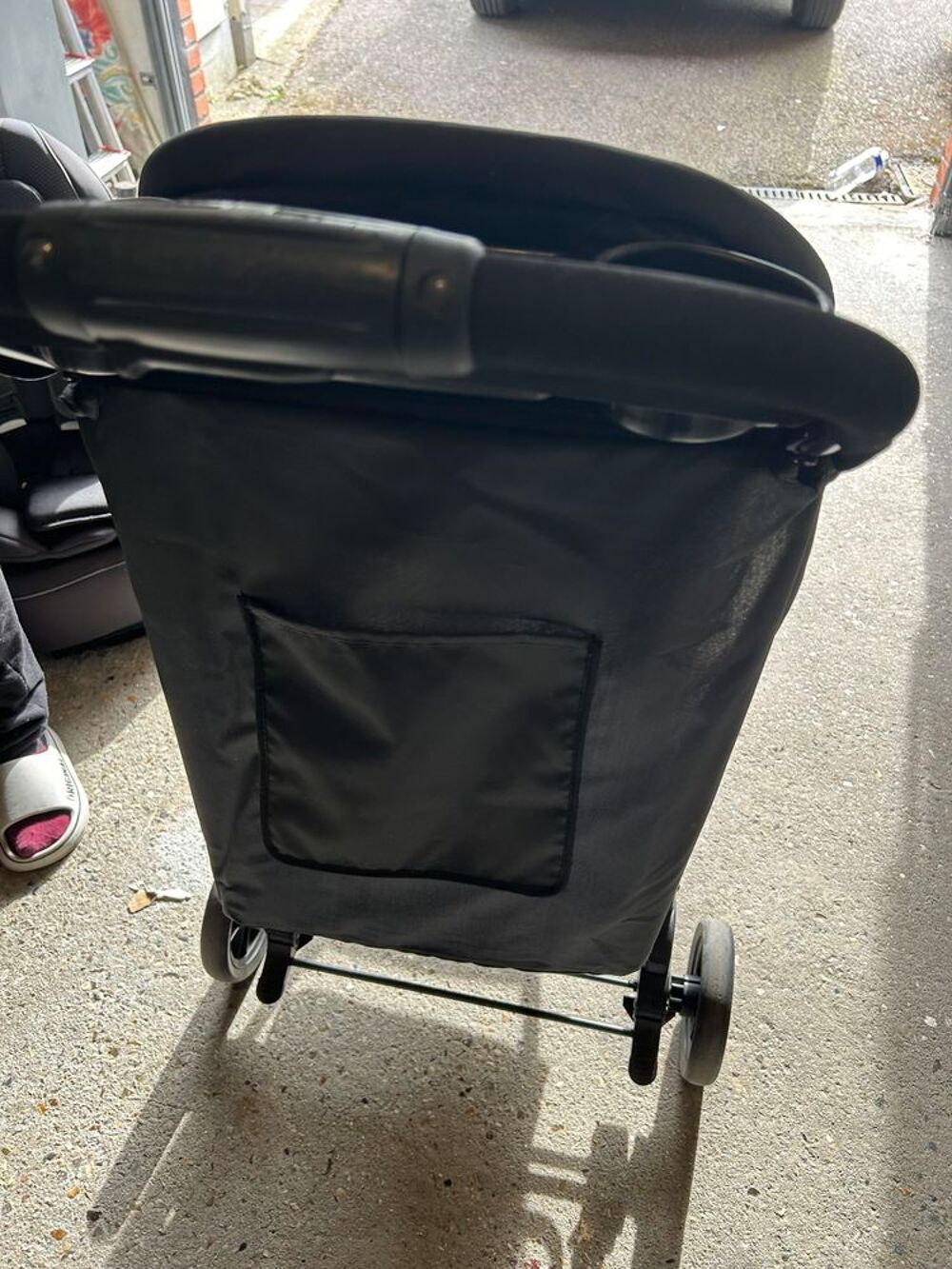 Poussette 3 roues Puériculture