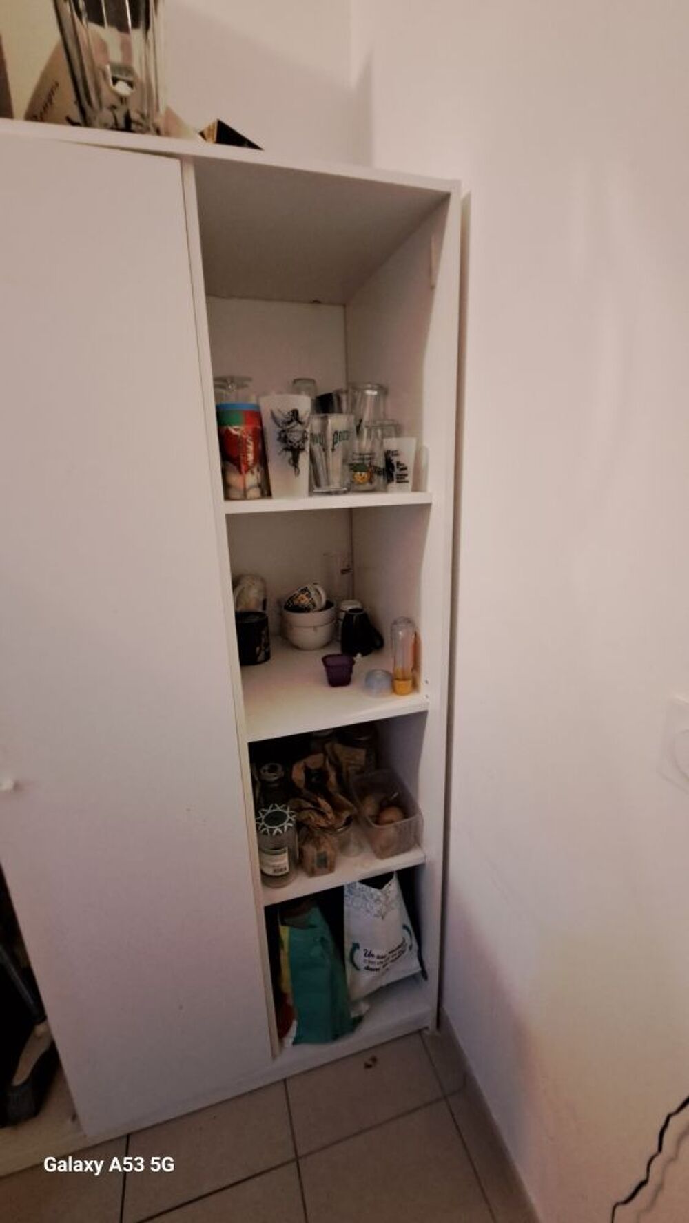 Grande armoire blanche Meubles