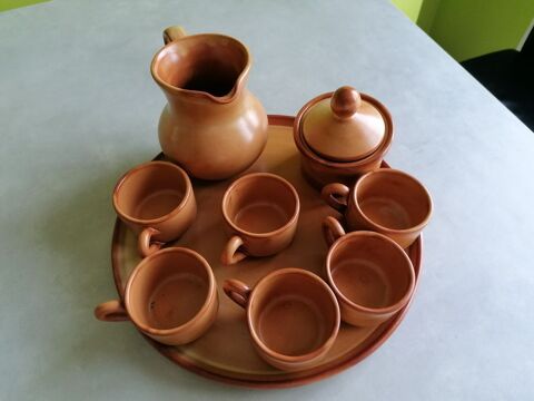 Service � caf� 6 personnes 15 Jury (57)