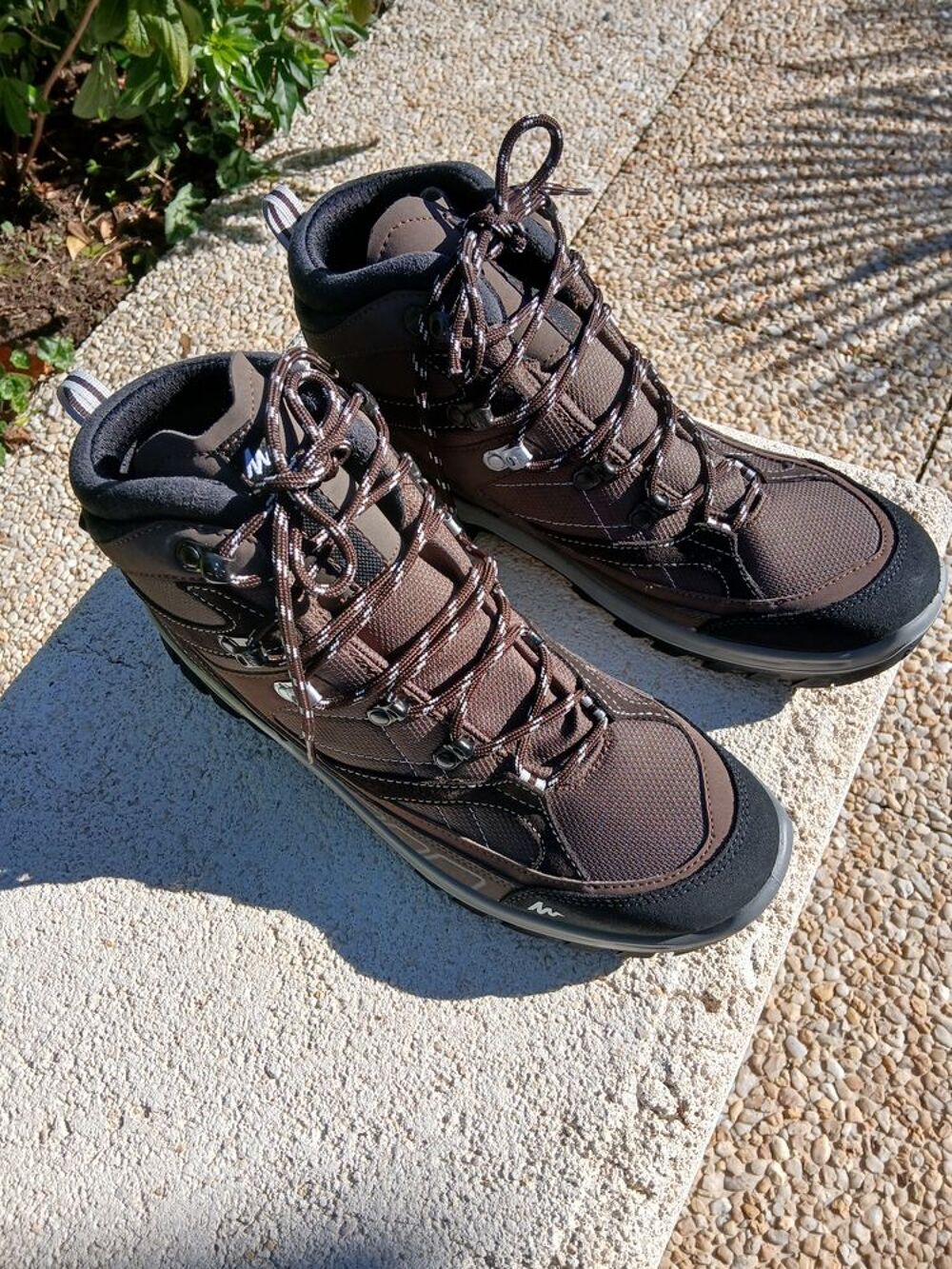 CHAUSSURES DE RANDONNEE Chaussures