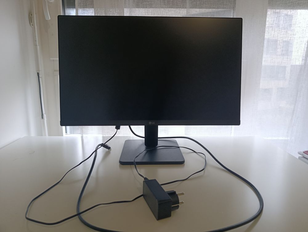 &eacute;cran LG Matériel informatique