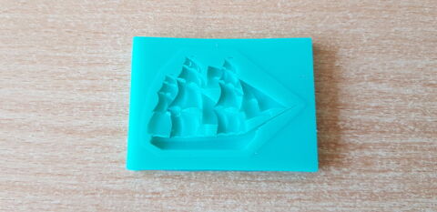 moule en silicone decoration p�tisserie bateau � voile 4 Carnon Plage (34)