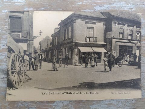 CPA Carte Postale Savign�-sur-Lathan Le march� Anim�
8 Savign�-sur-Lathan (37)