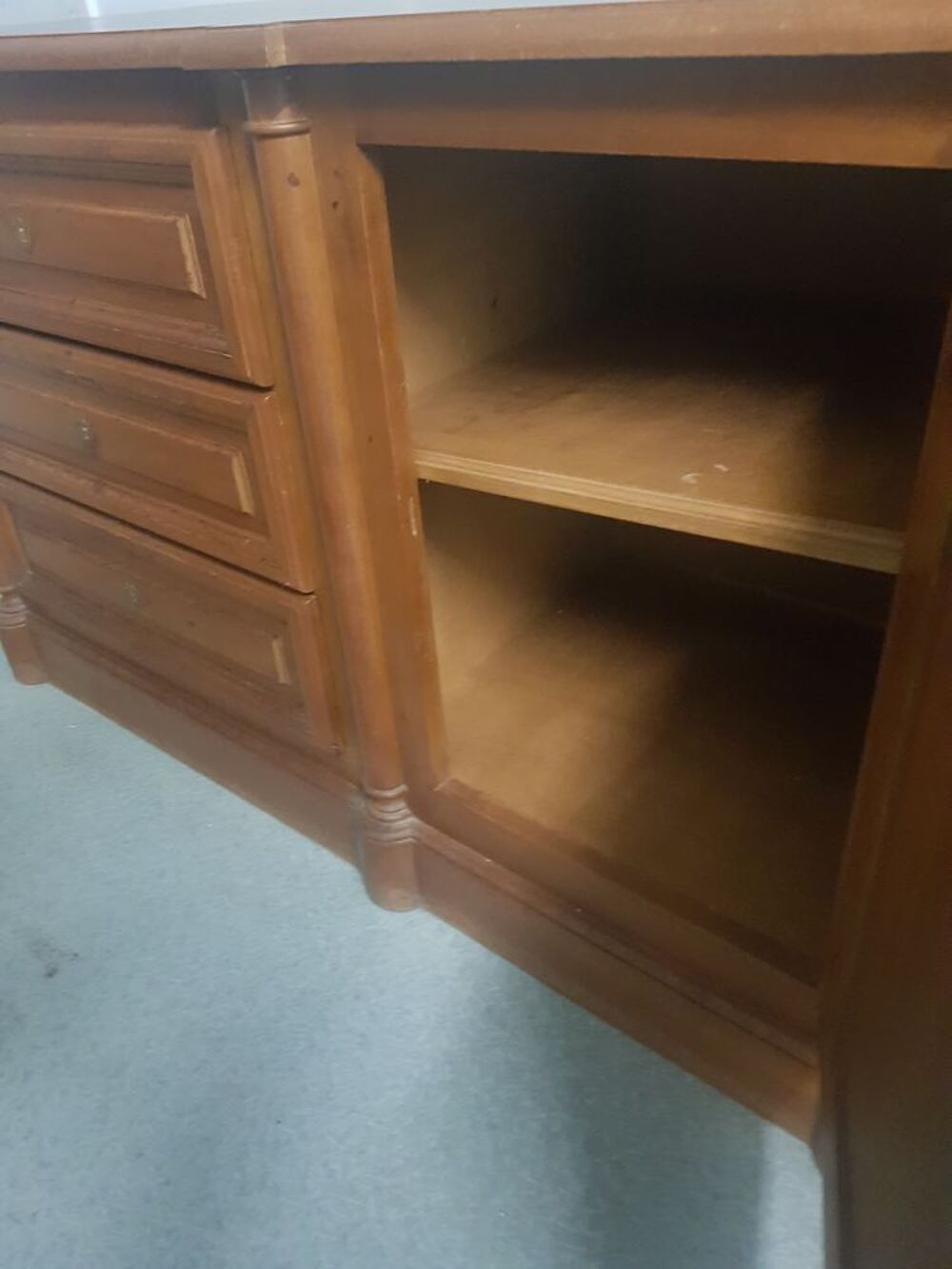 Commode en merisier Meubles