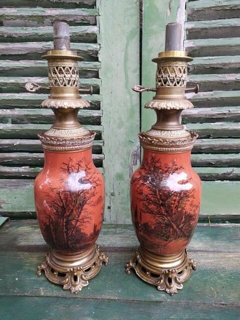 Paire de Lampes � P�trole XIX�me Fa�ence et Bronze 350 Loches (37)