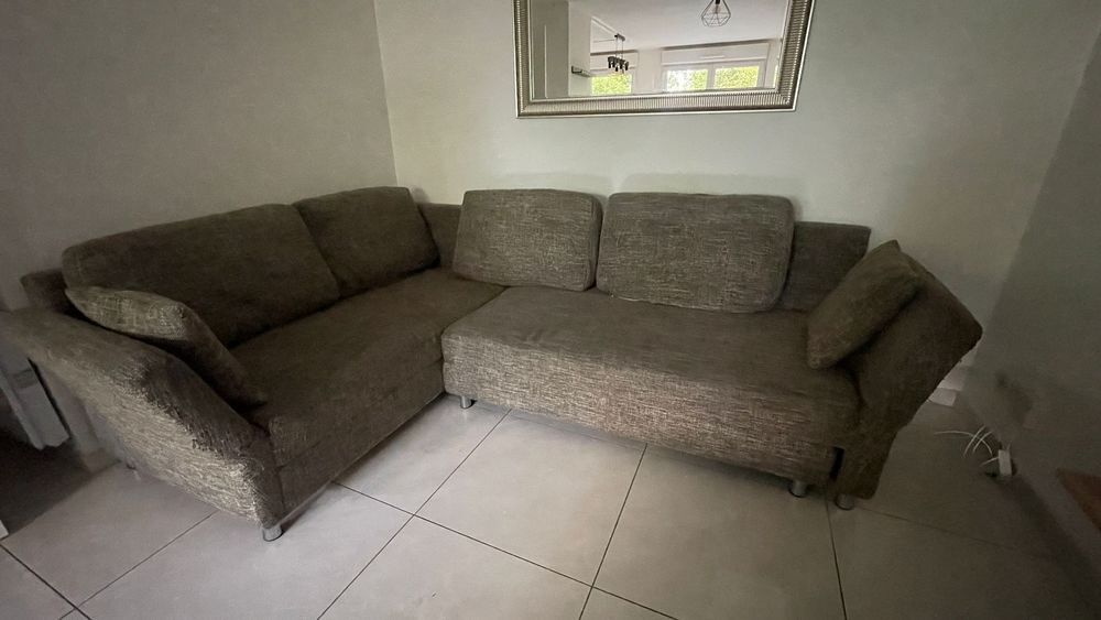Deux canap&eacute;s avec ses coussins Meubles