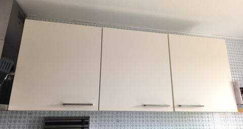 Meubles de cuisine couleur blanc coquille d'oeuf. 50 Toulouse (31)