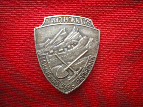 Insigne du Génie - IV 440 Pionniers. 60 Caen (14)